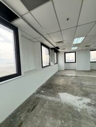 Lippo Centre (D2), Office #558113721